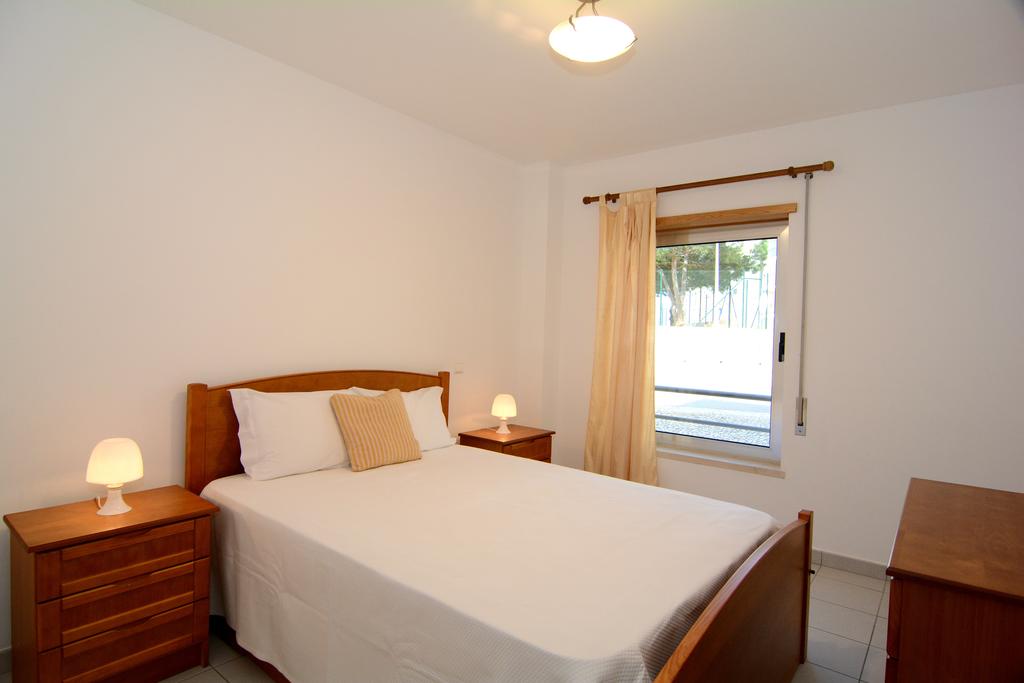 Apartamentos Encosta da Marina - Praia da Rocha room 6